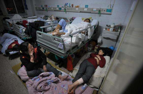 共享陪護床營造整潔舒適、安靜有序的（de）病區環境