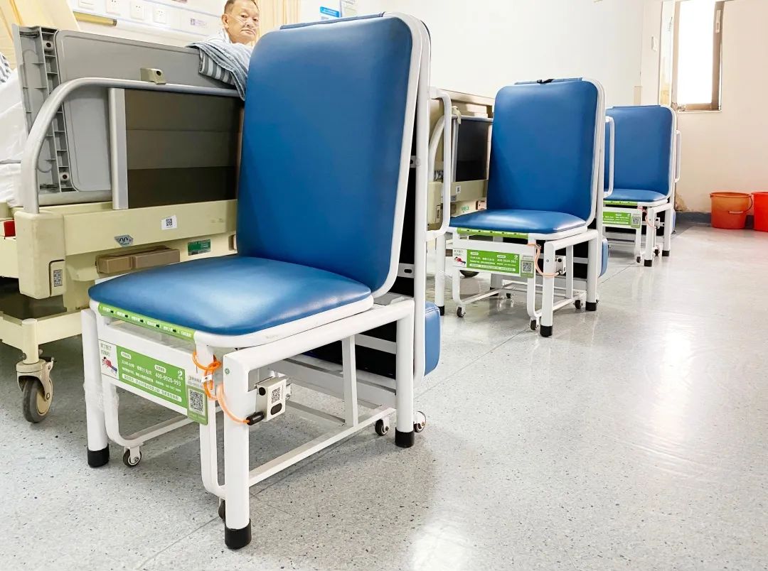 重塑陪護新生態：91视频官网国产陪（péi）護床（chuáng），醫院陪護的最佳夥伴