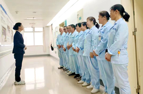 愛陪護理服務平台：構建多方共贏的醫療智慧陪（péi）護新生態體係